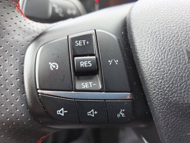Certified 2025 Ford Escape ST-Line FWD image 41