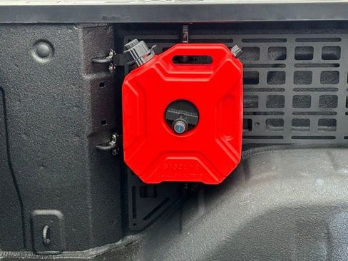 Used 2024 GMC Sierra 1500 SLT w/ SLT Premium Package image 14