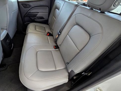 Used 2022 Chevrolet Colorado W/T image 19