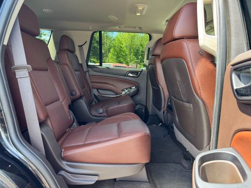 Used 2015 Chevrolet Tahoe LTZ AWD/4WD image 19