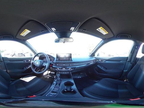 Used 2025 Honda Civic Sport image 42