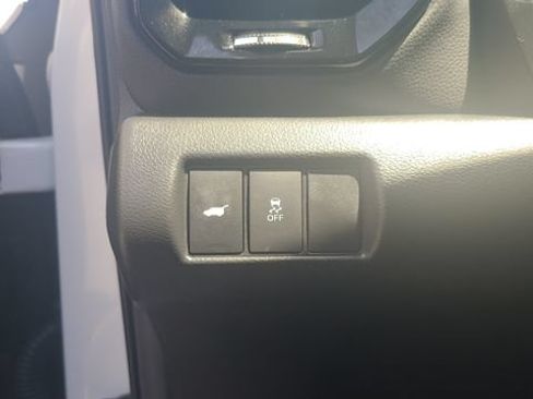 Used 2025 Honda Pilot EX-L image 13