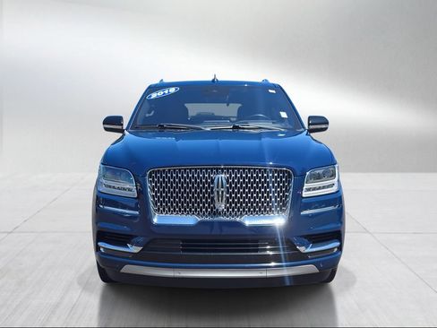 Used 2019 Lincoln Navigator Reserve AWD/4WD image 8