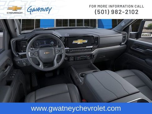 New 2026 Chevrolet Silverado 2500 LTZ w/ LTZ Convenience Package AWD/4WD image 15