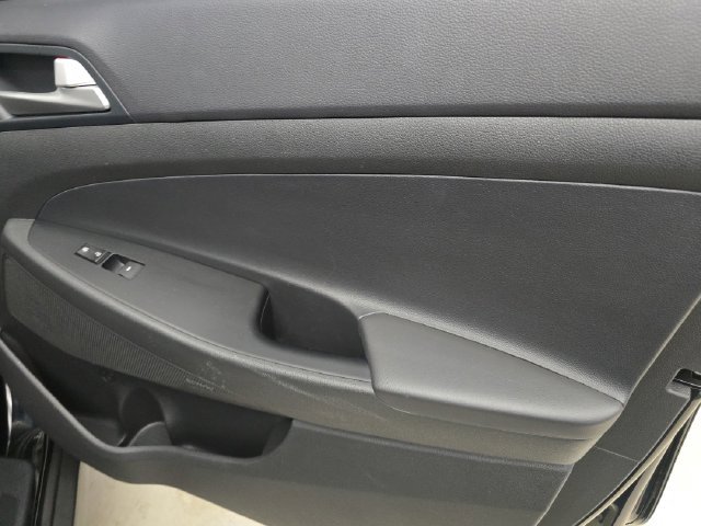Used 2021 Hyundai Tucson Sport AWD/4WD image 26