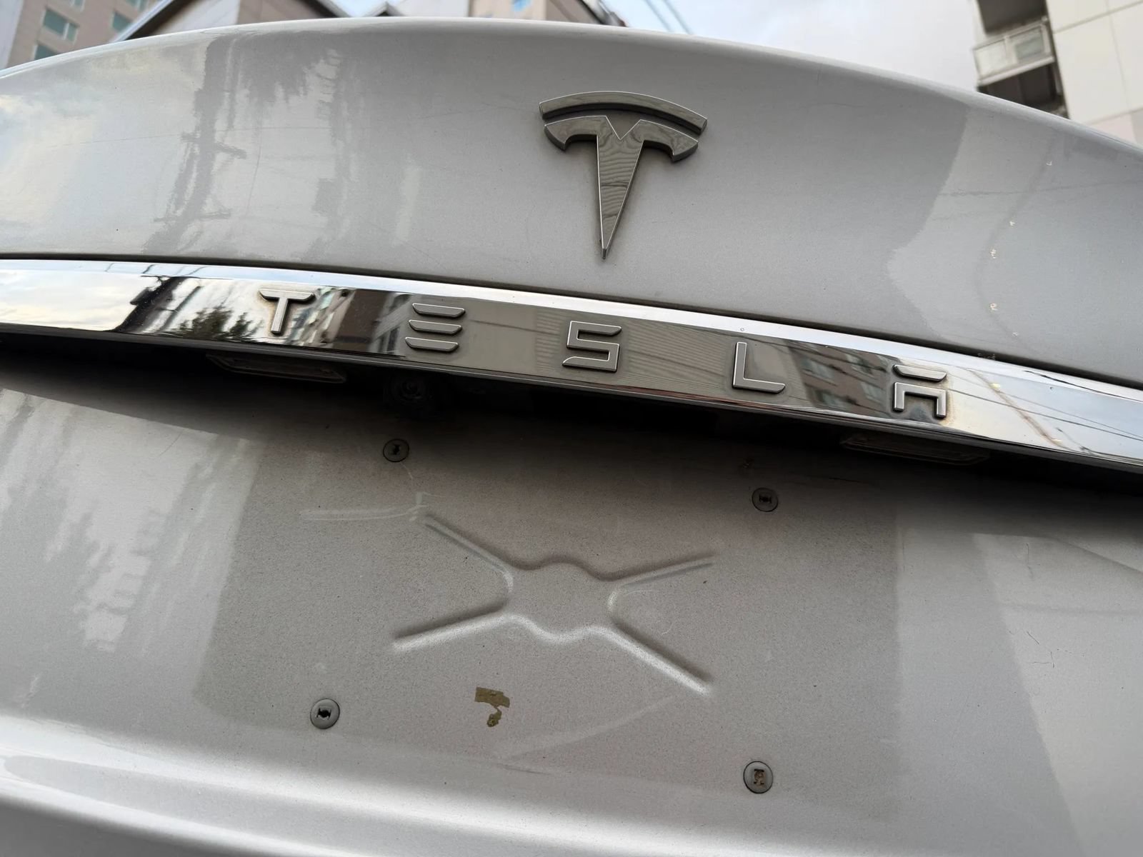 Used 2014 Tesla Model S 85 RWD image 33