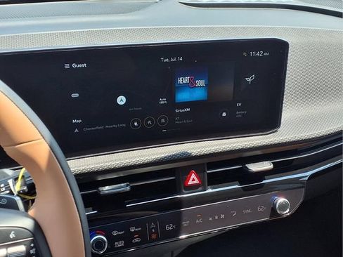 New 2026 Kia EV6 Wind RWD image 5