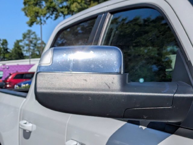Used 2023 RAM 1500 Laramie AWD/4WD image 14