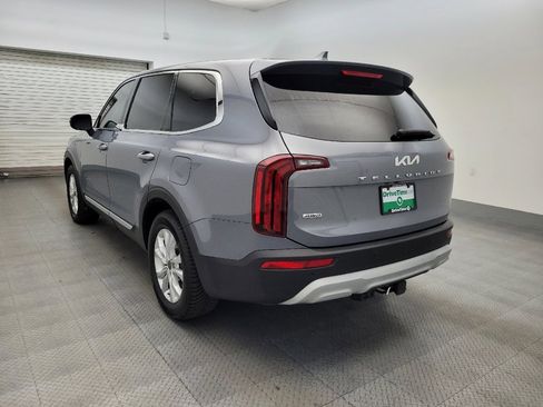 Used 2022 Kia Telluride LX AWD/4WD image 5