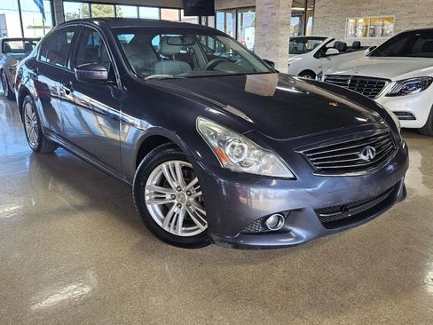 Used 2010 INFINITI G37 Journey w/ Premium Pkg image 1