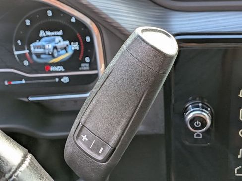 Used 2024 GMC Sierra 3500 Denali Ultimate image 30