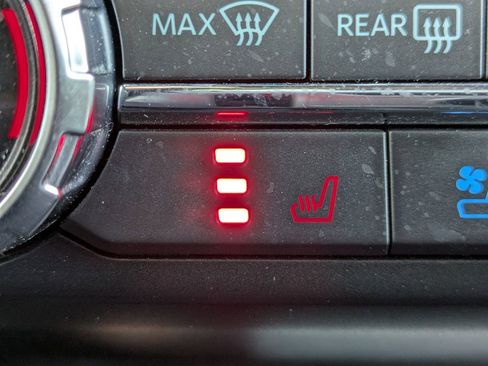 Used 2022 Ford F150 Lariat image 25