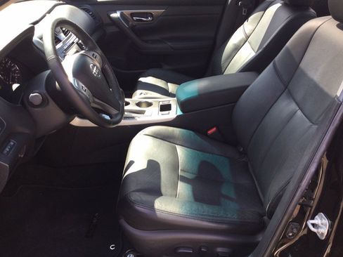 Used 2015 Nissan Altima 2.5 SL w/ Technology Package FWD image 20