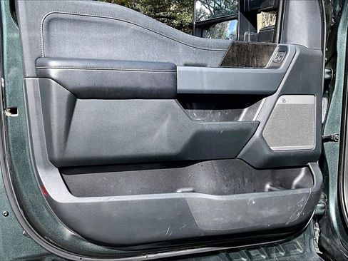 Used 2021 Ford F150 Lariat image 17