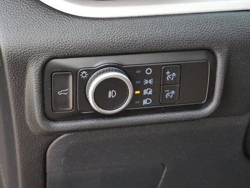 Certified 2023 Ford Explorer XLT w/ Equipment Group 202A image 12