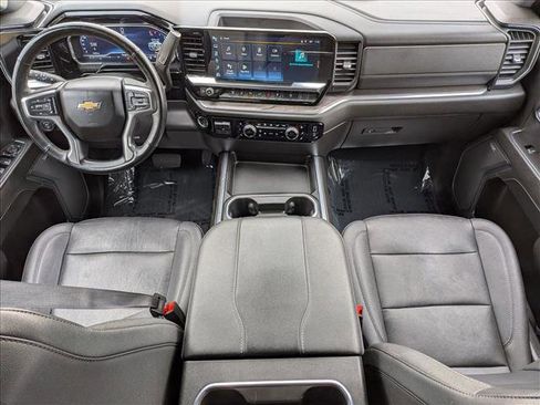 Used 2024 Chevrolet Silverado 2500 LTZ w/ LTZ Plus Package image 18