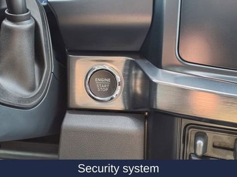 Used 2024 Ford F250 Lariat w/ Sport Appearance Package image 29