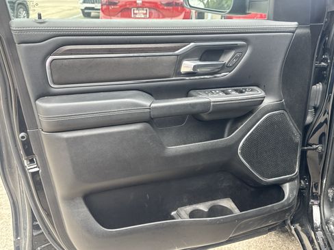 Used 2025 RAM 1500 Laramie w/ Sport Appearance Package AWD/4WD image 3