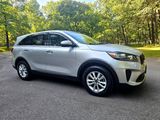 Used 2019 Kia Sorento L image 3