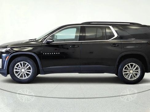 Used 2023 Chevrolet Traverse LT w/ LPO, Floor Liner Package AWD/4WD image 5
