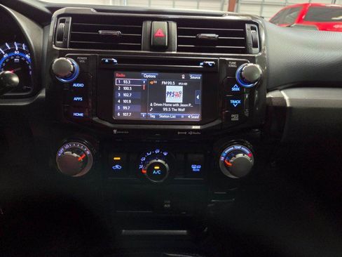 Used 2017 Toyota 4Runner TRD Off-Road Premium AWD/4WD image 47