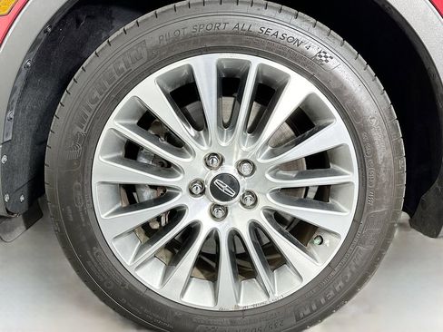 Used 2018 Lincoln MKC Reserve w/ Lincoln MKC Climate Package image 33