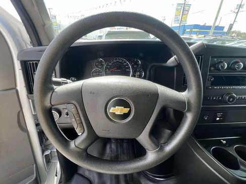 Used 2024 Chevrolet Express 2500 w/ Driver Convenience Package RWD image 17