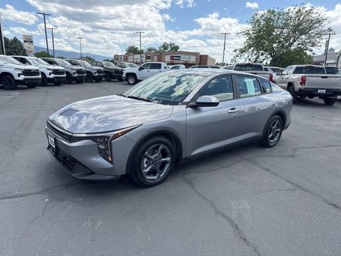 Used 2025 Kia K4 FWD image 3
