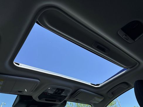 New 2026 Subaru Crosstrek 2.0i Premium AWD/4WD image 16