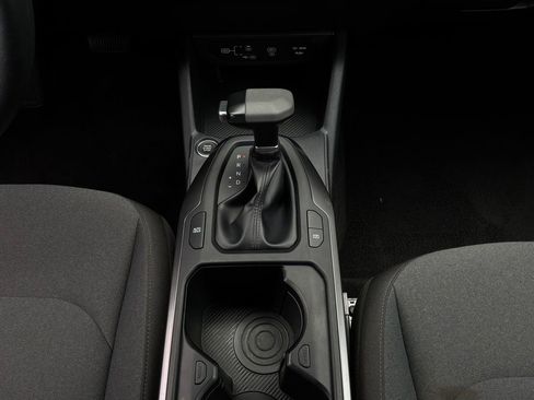 Used 2025 Kia K4 FWD image 14