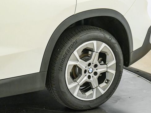 Certified 2023 BMW X1 xDrive28i w/ Convenience Package AWD/4WD image 11