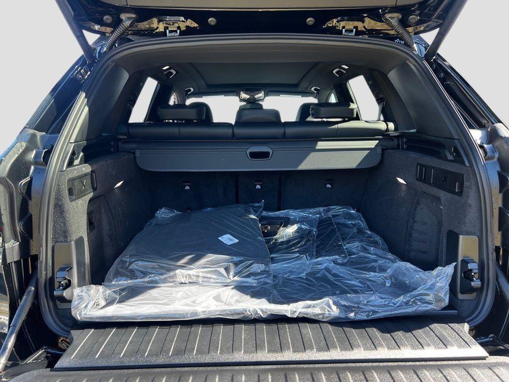 Used 2026 BMW X5 sDrive40i RWD image 18