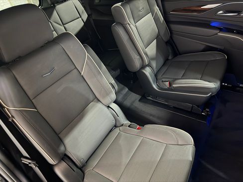 Certified 2023 Cadillac Escalade Premium Luxury w/ Performance Package AWD/4WD image 49