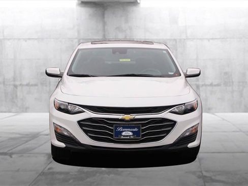 Used 2024 Chevrolet Malibu LT image 4