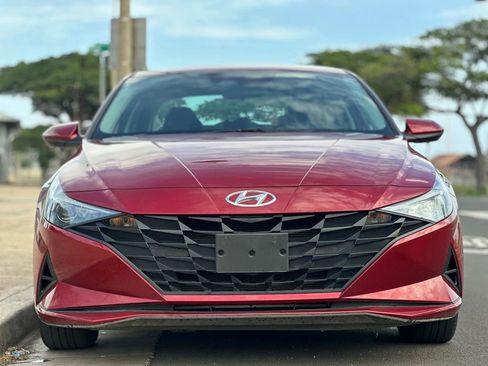 Used 2023 Hyundai Elantra SEL FWD image 7