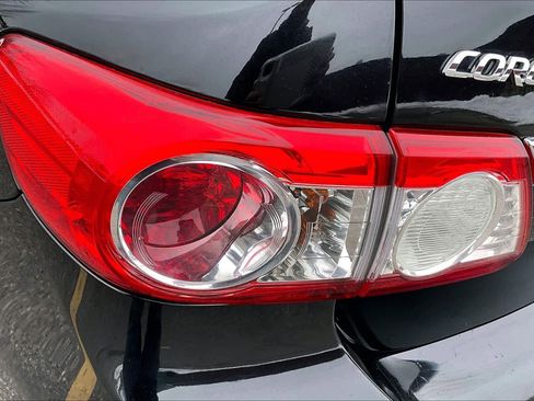 Used 2012 Toyota Corolla S image 28