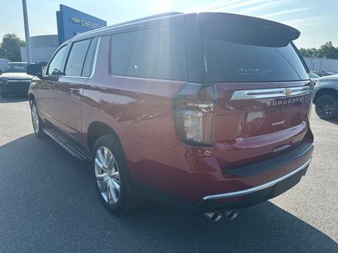 Certified 2024 Chevrolet Suburban High Country AWD/4WD image 7