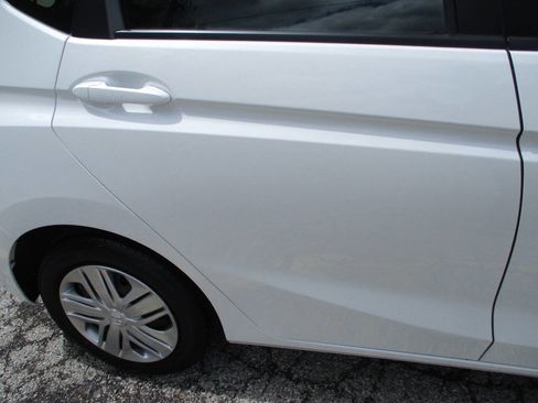Used 2019 Honda Fit LX image 19