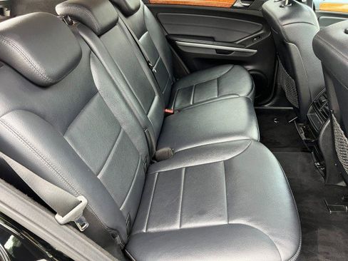 Used 2009 Mercedes-Benz ML 350 4MATIC image 34