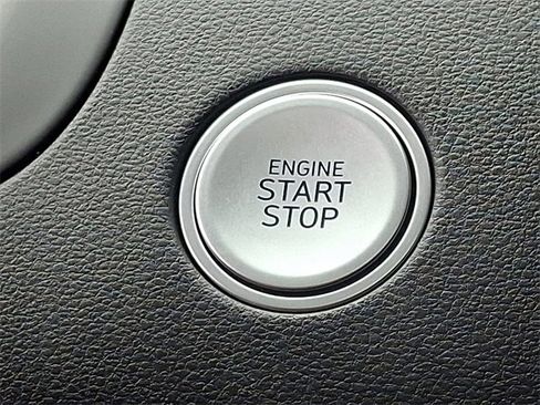 Used 2023 Hyundai Santa Cruz SEL Premium image 24