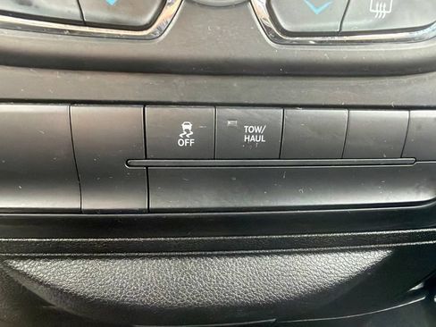 Used 2019 RAM 1500 Express w/ Wheel & Sound Group AWD/4WD image 23