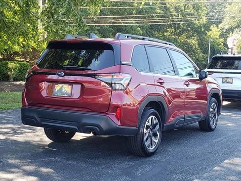 Used 2026 Subaru Forester Premium AWD/4WD image 3