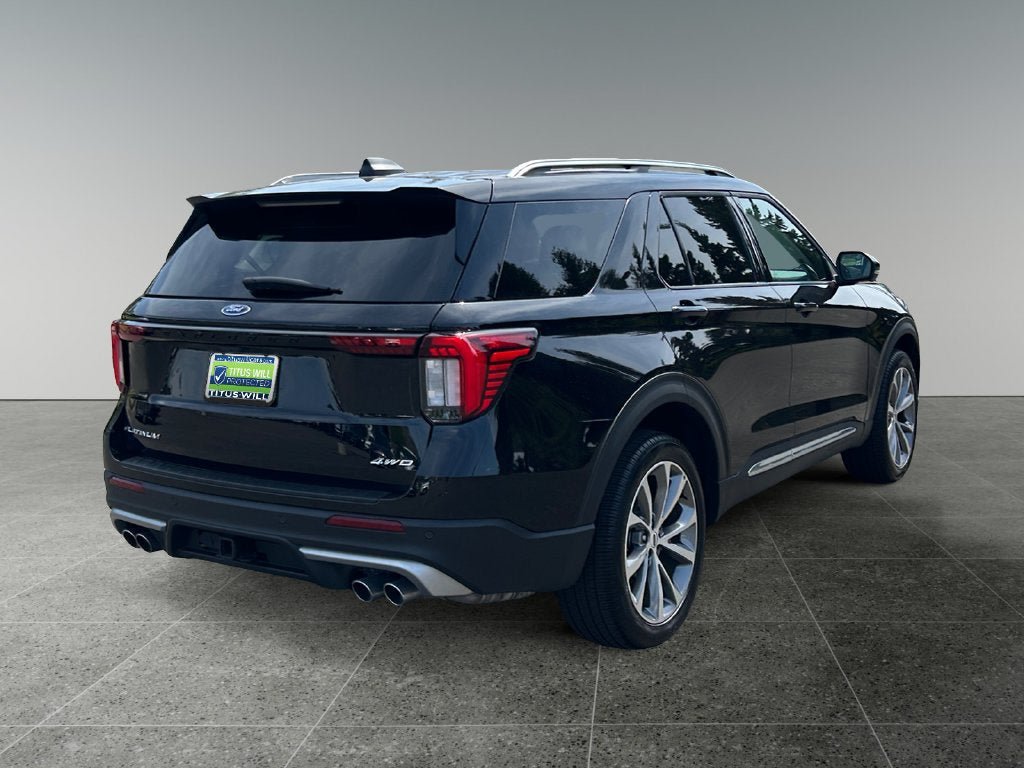 Used 2025 Ford Explorer Platinum w/ Ultimate Package AWD/4WD image 10