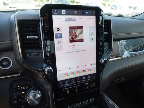 New 2025 RAM 1500 Limited image 25