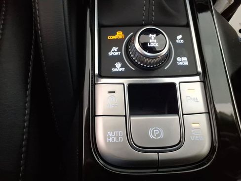 Used 2022 Kia Telluride SX w/ SX Prestige Package AWD/4WD image 31