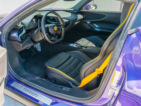 Used 2022 Ferrari SF90 Stradale image 62