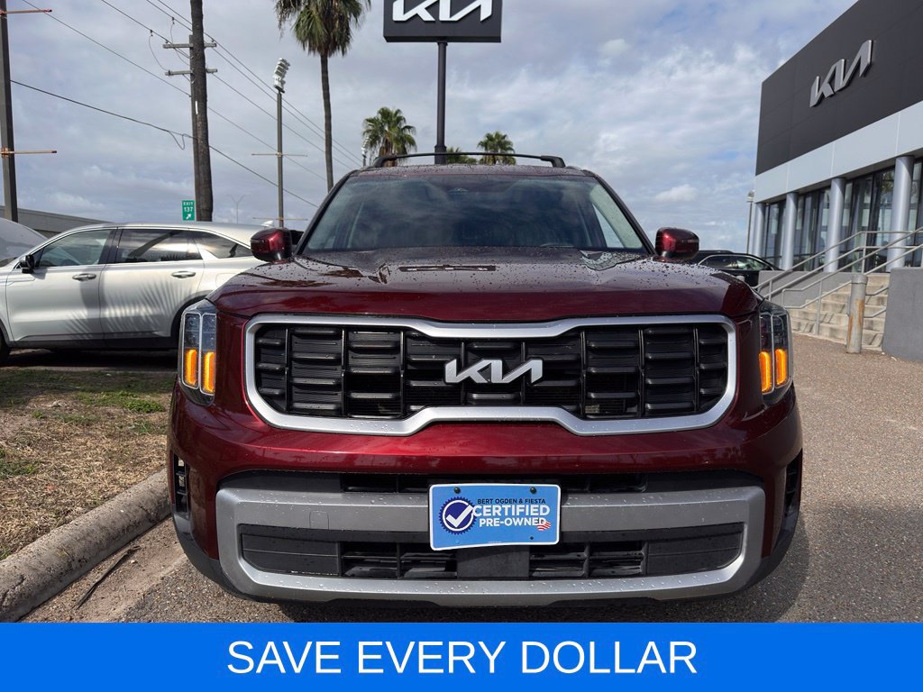 Used 2023 Kia Telluride S AWD/4WD image 2
