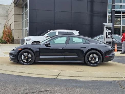 Used 2023 Porsche Taycan w/ Premium Package image 5