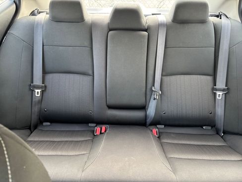 Used 2024 Nissan Altima 2.5 SV image 38