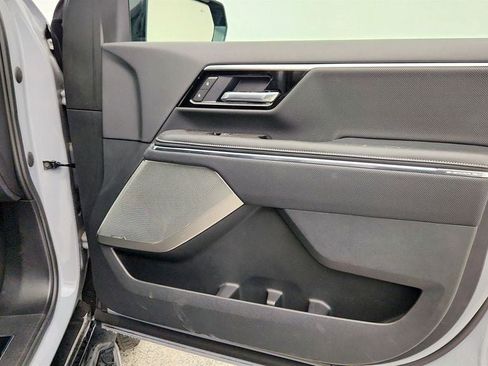 Used 2025 GMC Sierra EV Denali image 25